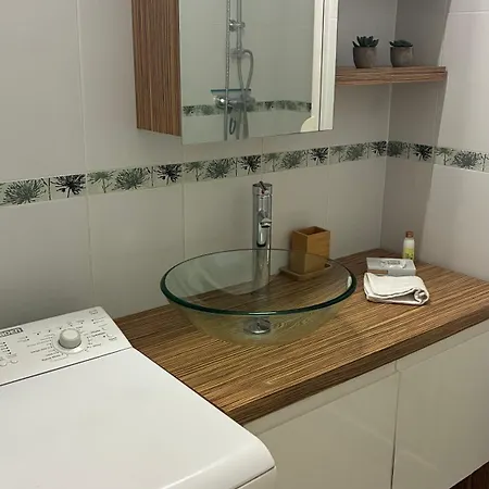 Sejour Detente Lumineux Balcon Cuisine Equipee Wifi * Nizza