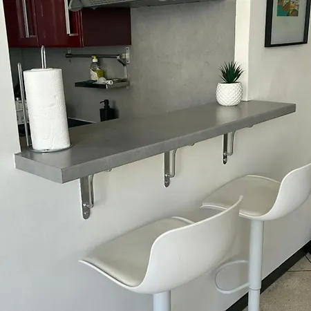 Appartamento Sejour Detente Lumineux Balcon Cuisine Equipee Wifi *